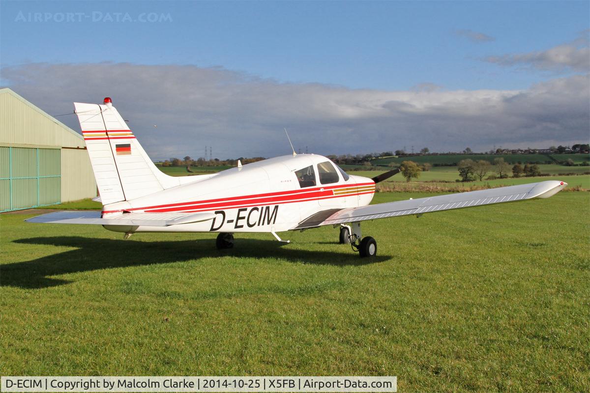 D-ECIM, 1972 Piper PA-28-140 Cherokee E C/N 28-7225596, Piper PA-28-161, a resident at Fishburn Airfield UK, October 25th 2014.