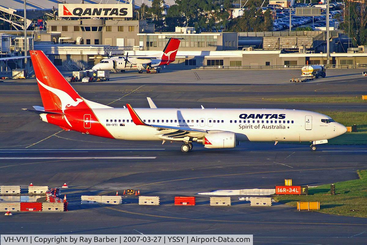 VH-VYI, 2005 Boeing 737-838 C/N 34181, Boeing 737-838 [34181] (QANTAS) Sydney-Kingsford Smith International~VH 27/03/2007