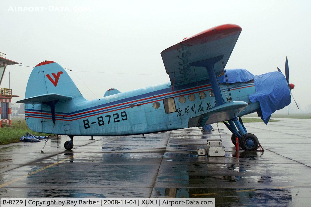 B-8729, Yunshuji Y-5 C/N 0404, Yunshuji Y-5B (K) [0404] (Civil Aviation Flight University China) Chengdu-Xinjin~B 04/11/2008