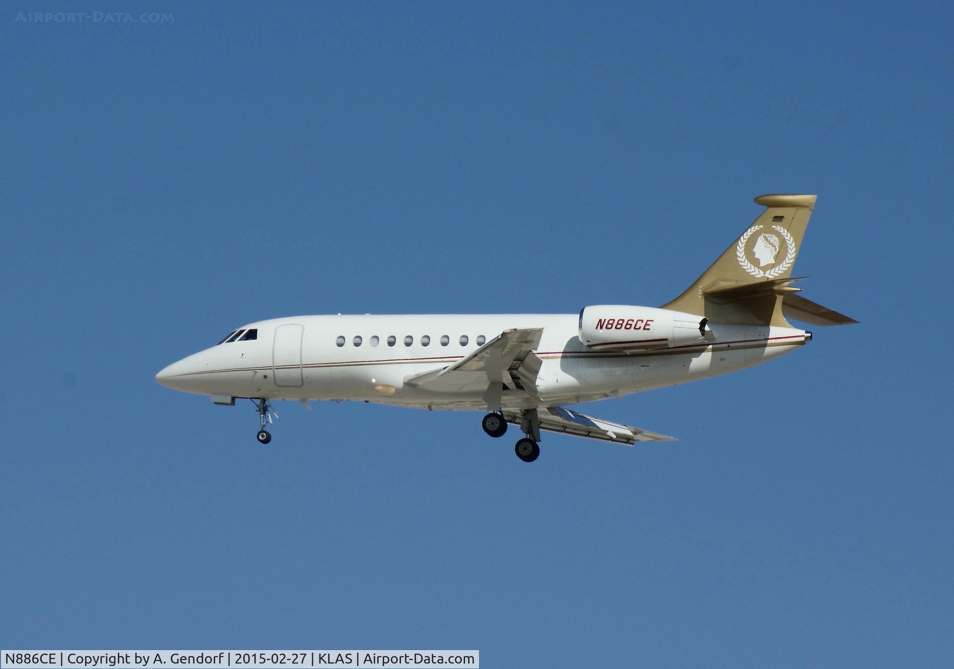 N886CE, 2006 Dassault Falcon 2000EX C/N 79, Cesars Entertainment (untitled), is here landing at Las Vegas Int'l(KLAS)