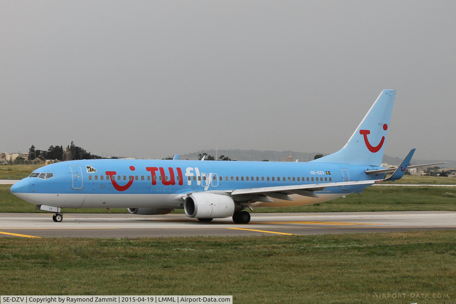 SE-DZV, 2003 Boeing 737-804 C/N 32904, B737-800 SE-DZV Tui Nordic