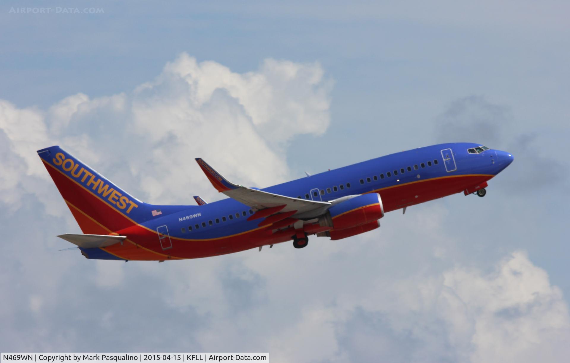 N469WN, 2004 Boeing 737-7H4 C/N 33859, Boeing 737-700