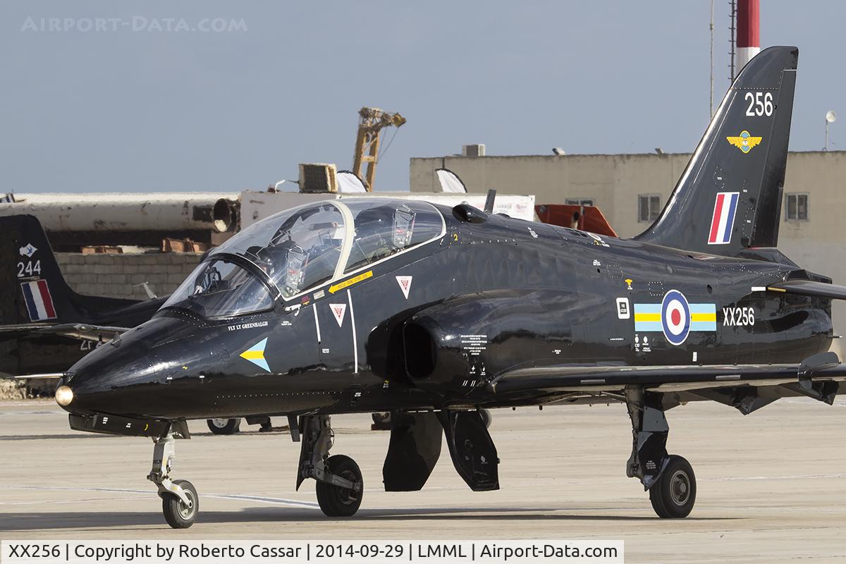 XX256, 1978 Hawker Siddeley Hawk T.1A C/N 092/312092, Malta International Airshow 2014