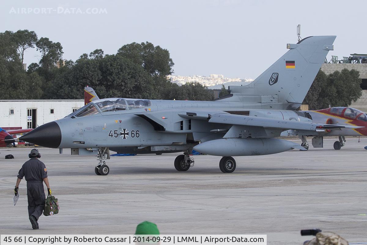 45 66, Panavia Tornado IDS C/N 667/GS210/4266, Malta International Airshow 2014