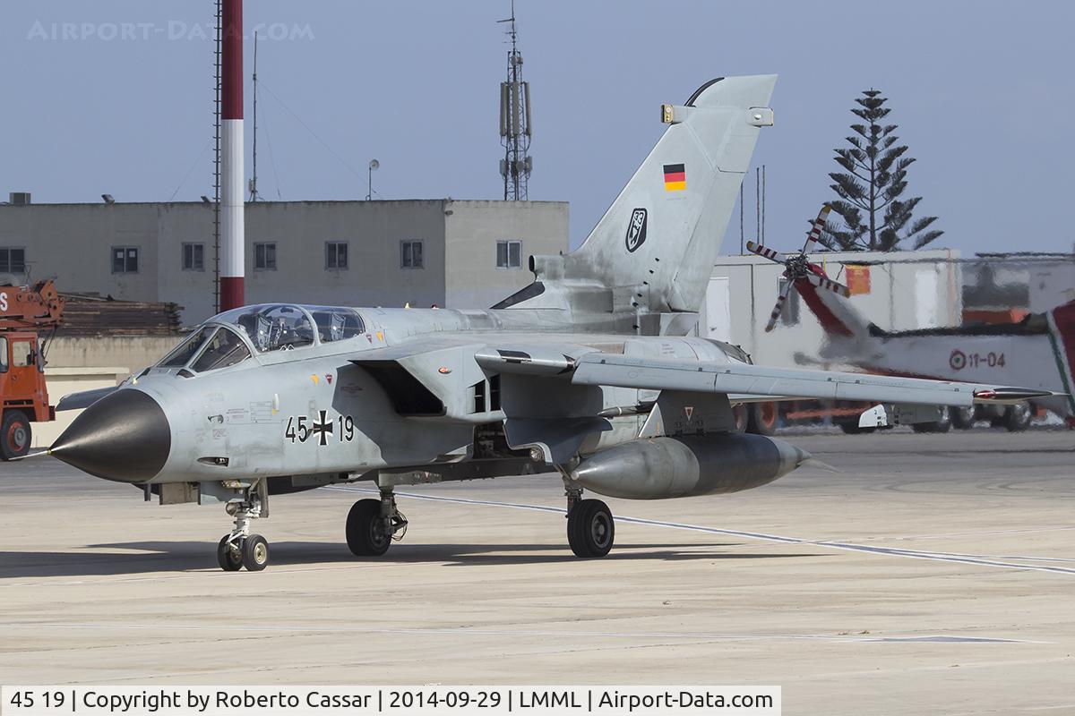 45 19, Panavia Tornado IDS C/N 551/GS167/4219, Malta International Airshow 2014