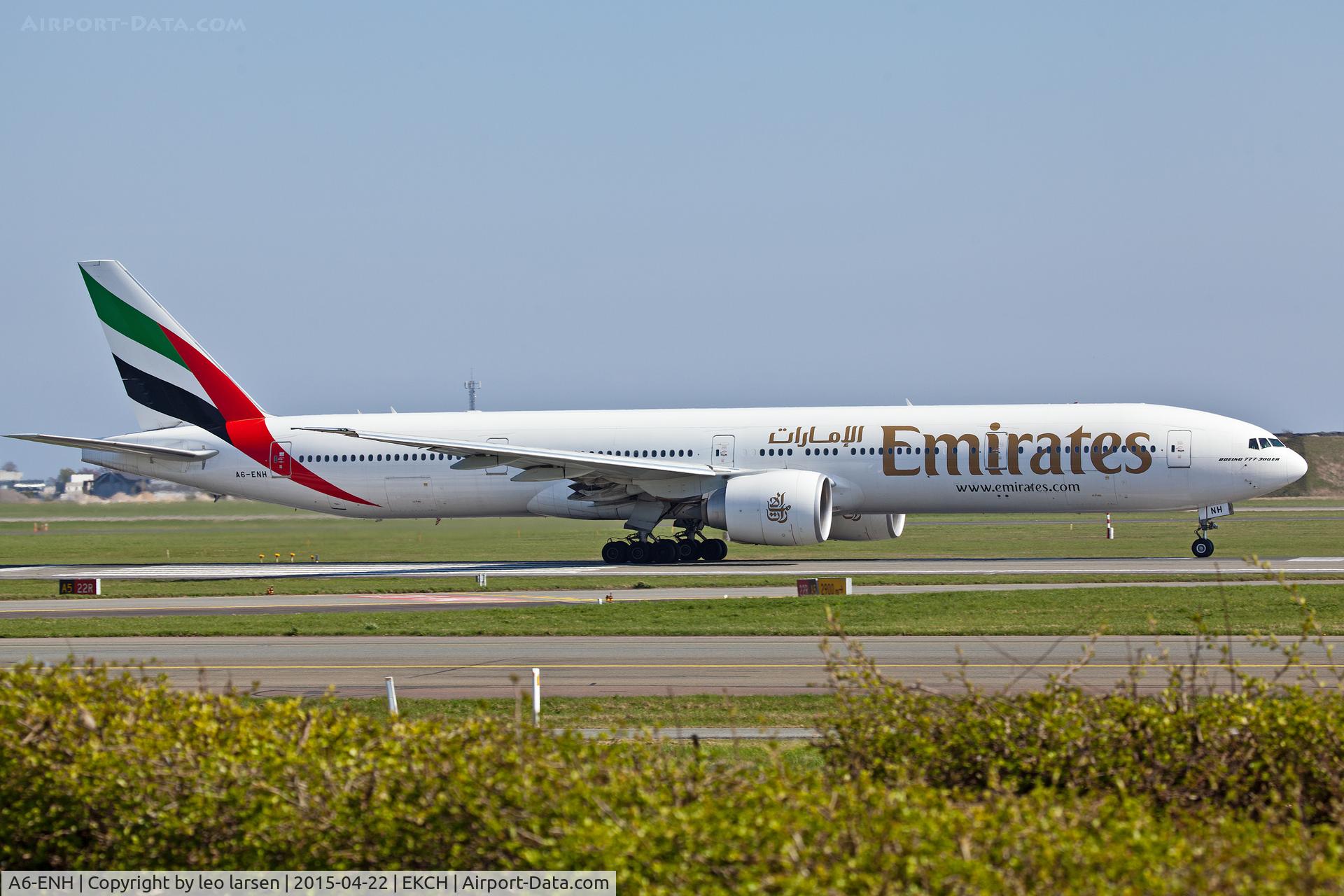 A6-ENH, 2013 Boeing 777-31H/ER C/N 41086, Copenhagen Kastrup 22.4.15
