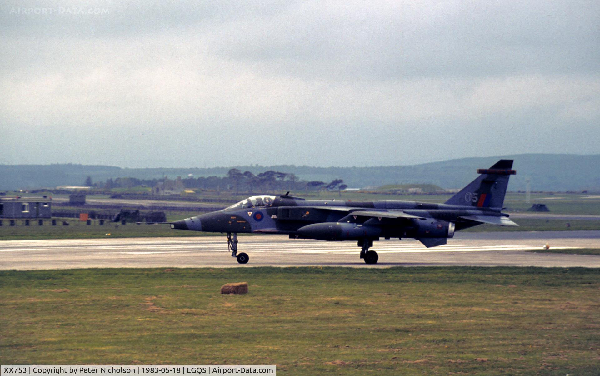 XX753, 1975 Sepecat Jaguar GR.1 C/N S.50, Jaguar GR.1 of 226 Operational Conversion Unit taxying to Runway 23 at RAF Lossiemouth in May 1983.