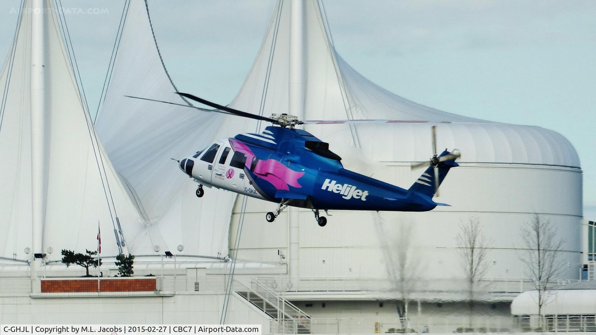 C-GHJL, 1981 Sikorsky S-76A C/N 760214, Helijet just approaching Vancouver Harbour Heliport.