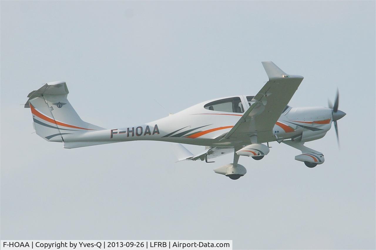 F-HOAA, Diamond DA-40 Diamond Star C/N D4.148, Diamond DA-40 Diamond Star, Take-off rwy 07R, Brest-Bretagne Airport (LFRB-BES)