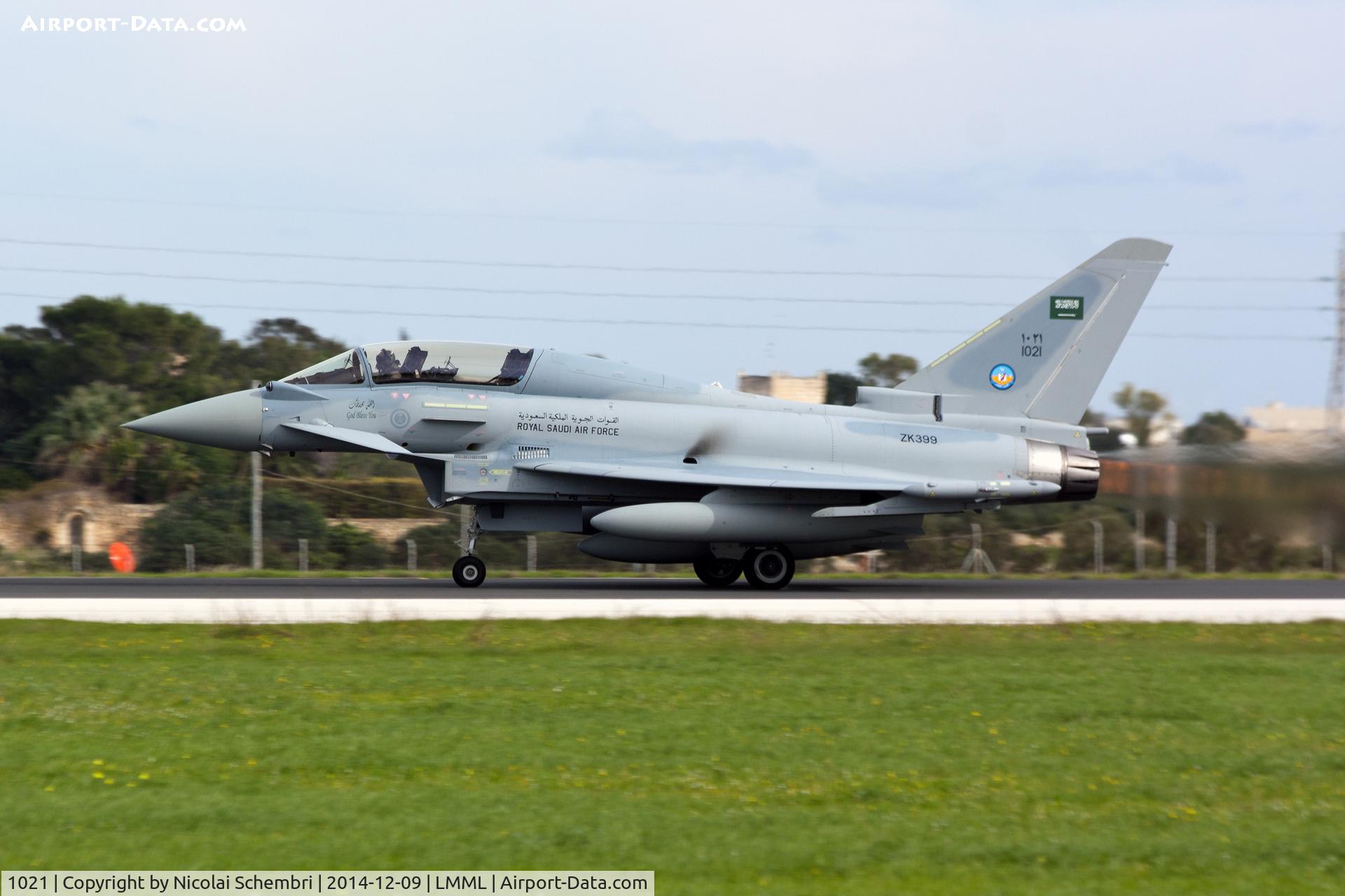 1021, 2014 Eurofighter EF-2000 Typhoon T C/N ???/CT018, Departing runway 31 at Luqa