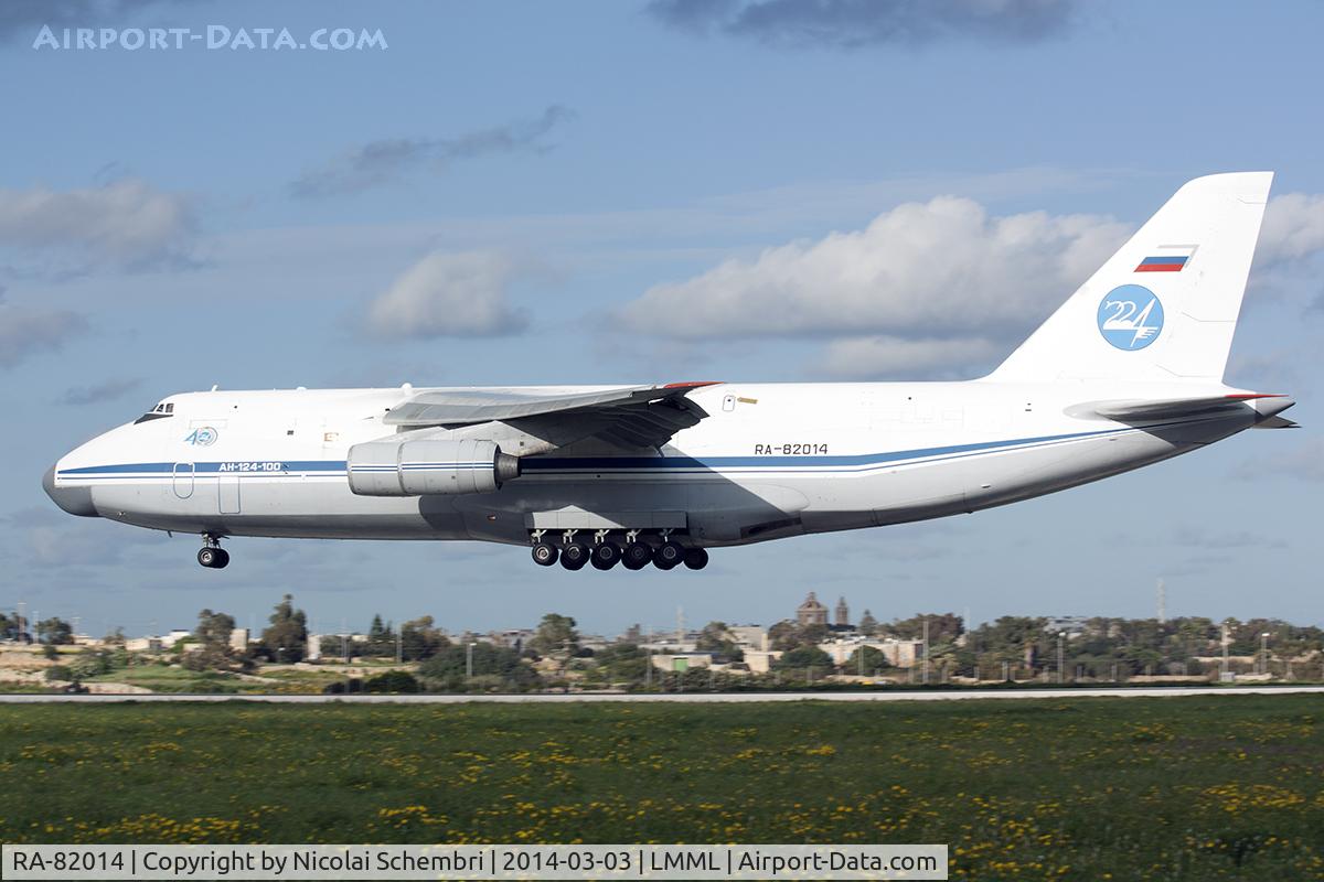 RA-82014, 1987 Antonov An-124-100 Ruslan C/N 9773054732039, Landing runway 31 at Luqa