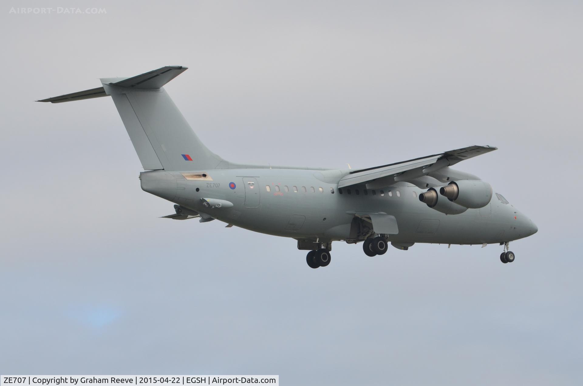 ZE707, 1991 British Aerospace BAe.146-200QC Quick Change C/N E2188, Departing Norwich.