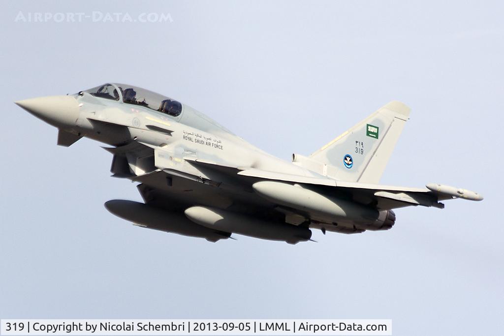 319, 2013 Eurofighter EF-2000 Typhoon T C/N CT003, Airborne from touch & go on arrival