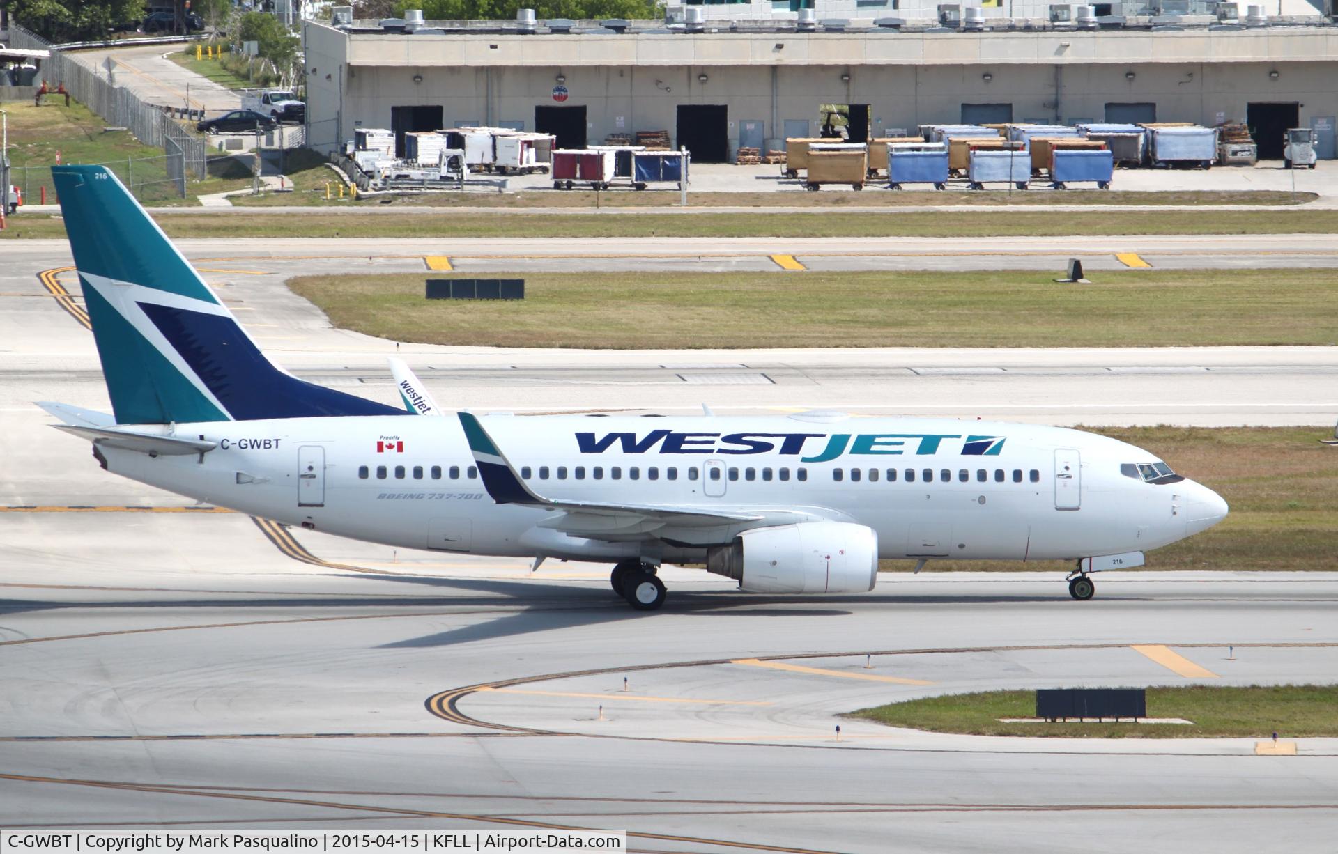 C-GWBT, 2003 Boeing 737-7CT C/N 32755, Boeing 737-700