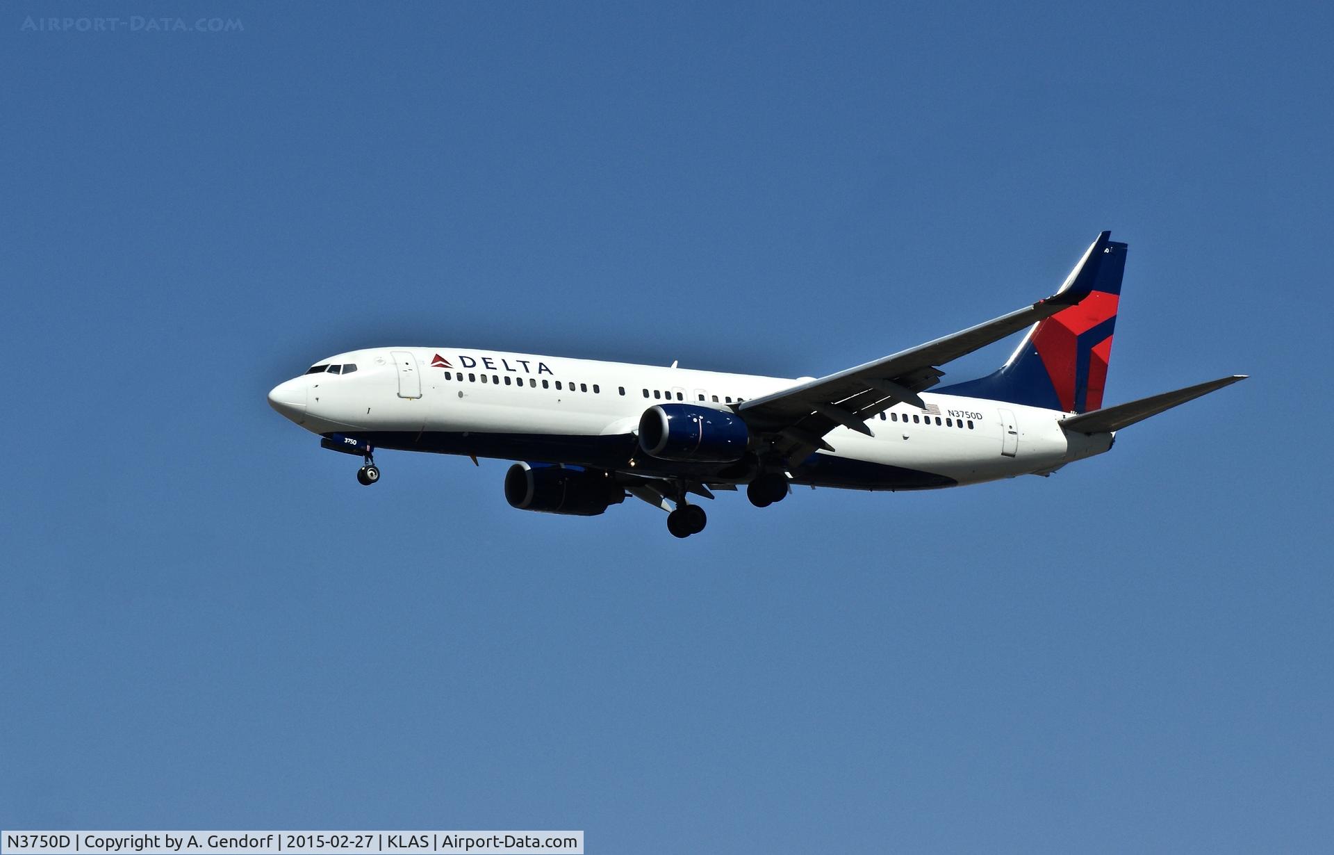 N3750D, 2001 Boeing 737-832 C/N 32375, Delta, is here landing at Las Vegas Int'l(KLAS)