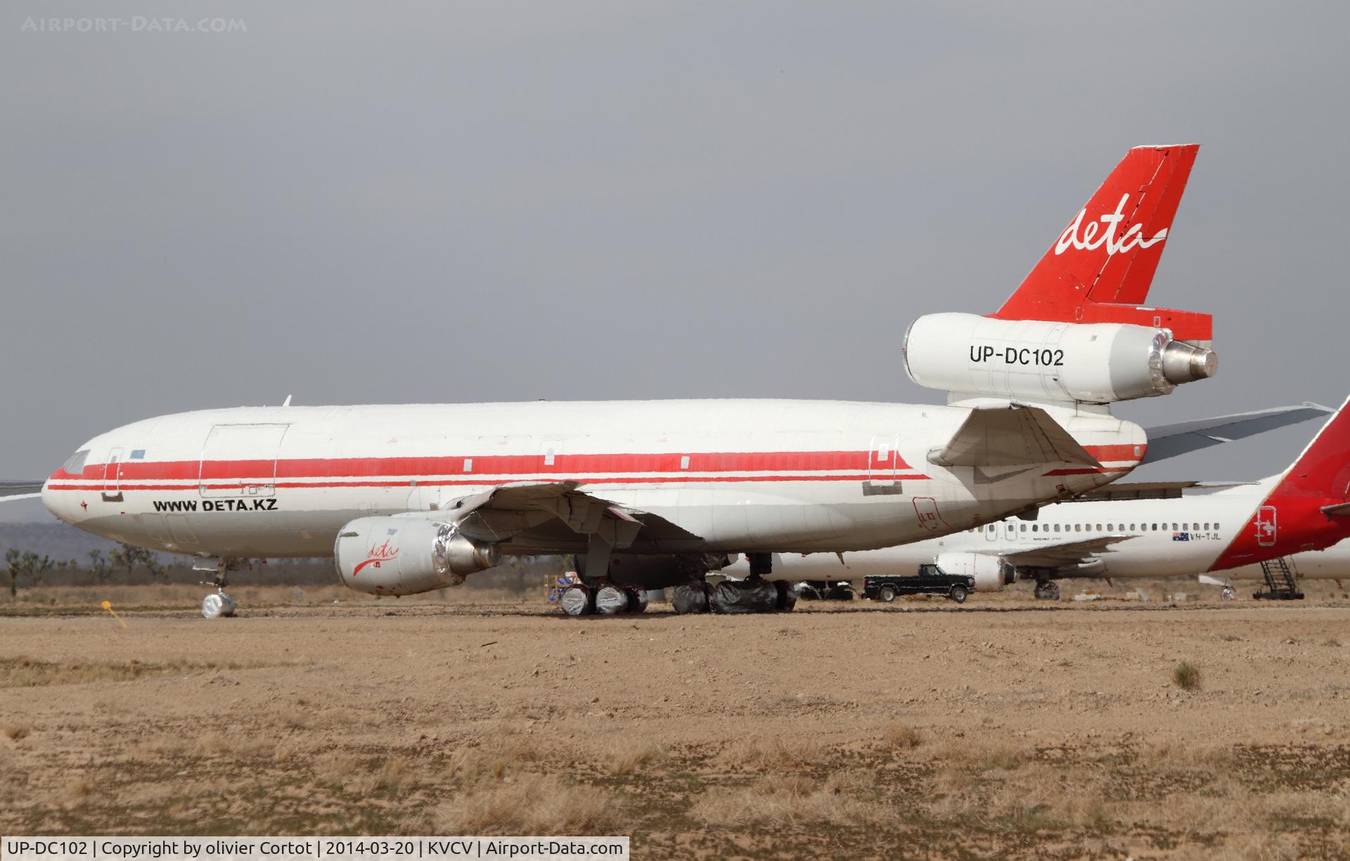 UP-DC102, 2004 McDonnell Douglas DC-10-40D(F) C/N 47855, California heat