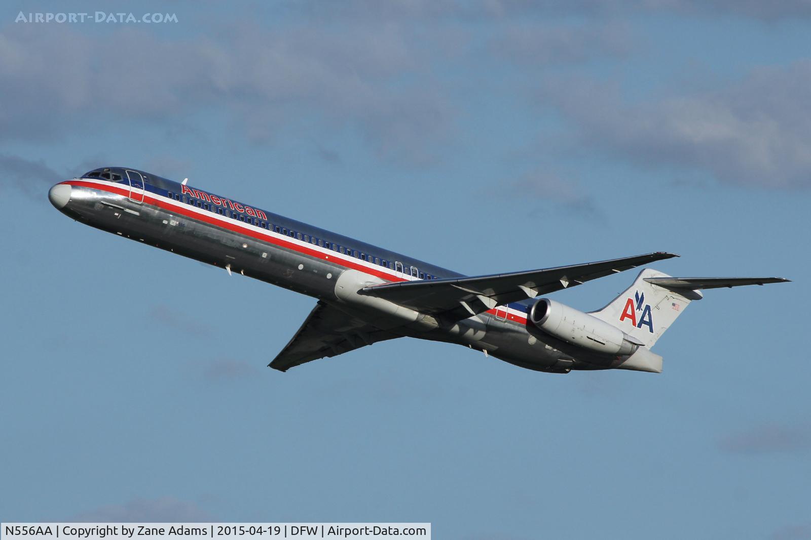 N556AA, 1991 McDonnell Douglas MD-82 (DC-9-82) C/N 53086, American Airlines departing DFW Airport