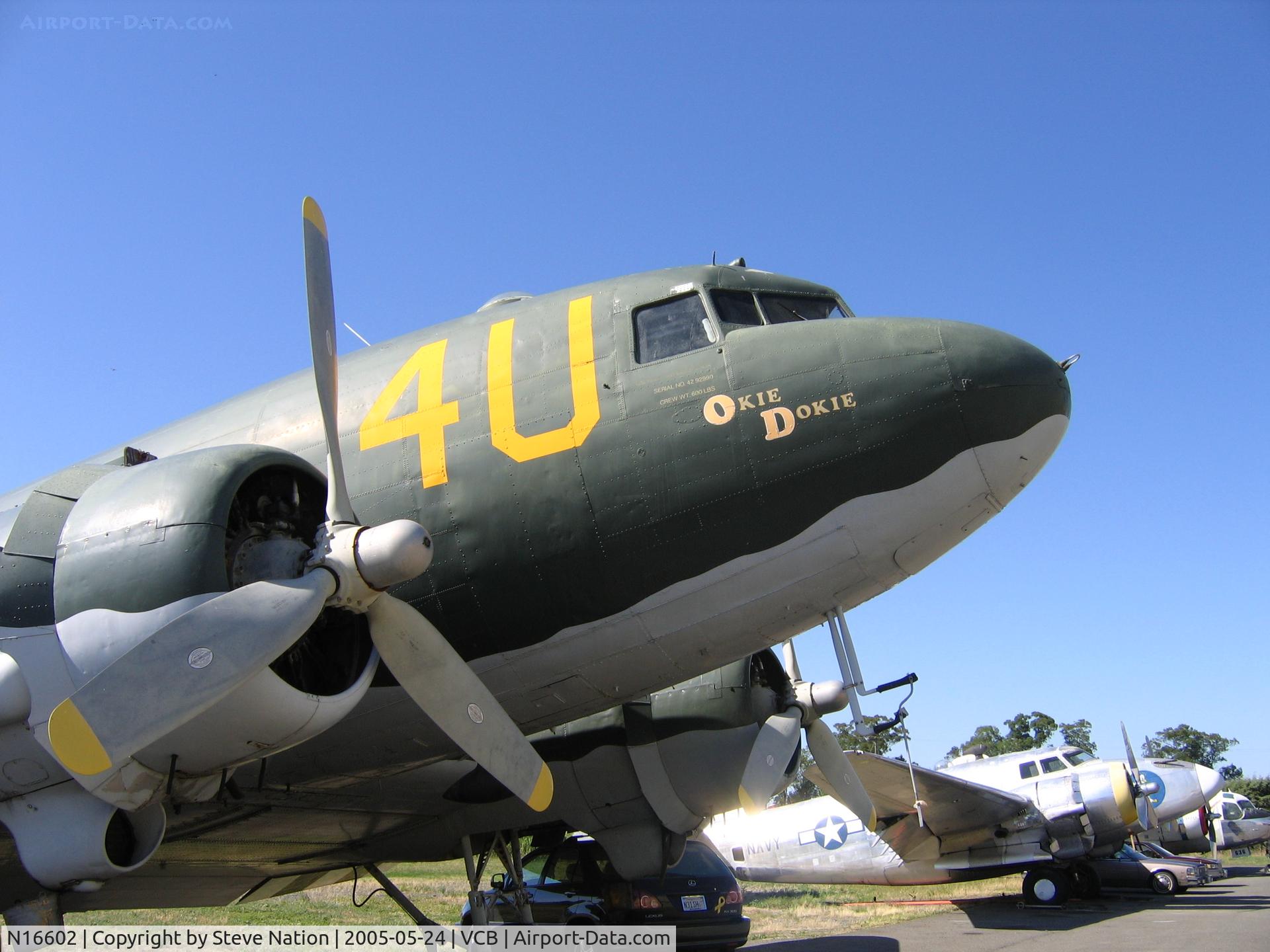 N16602, 1943 Douglas C-47A-20-DK Skytrain C/N 12852, Close-up 