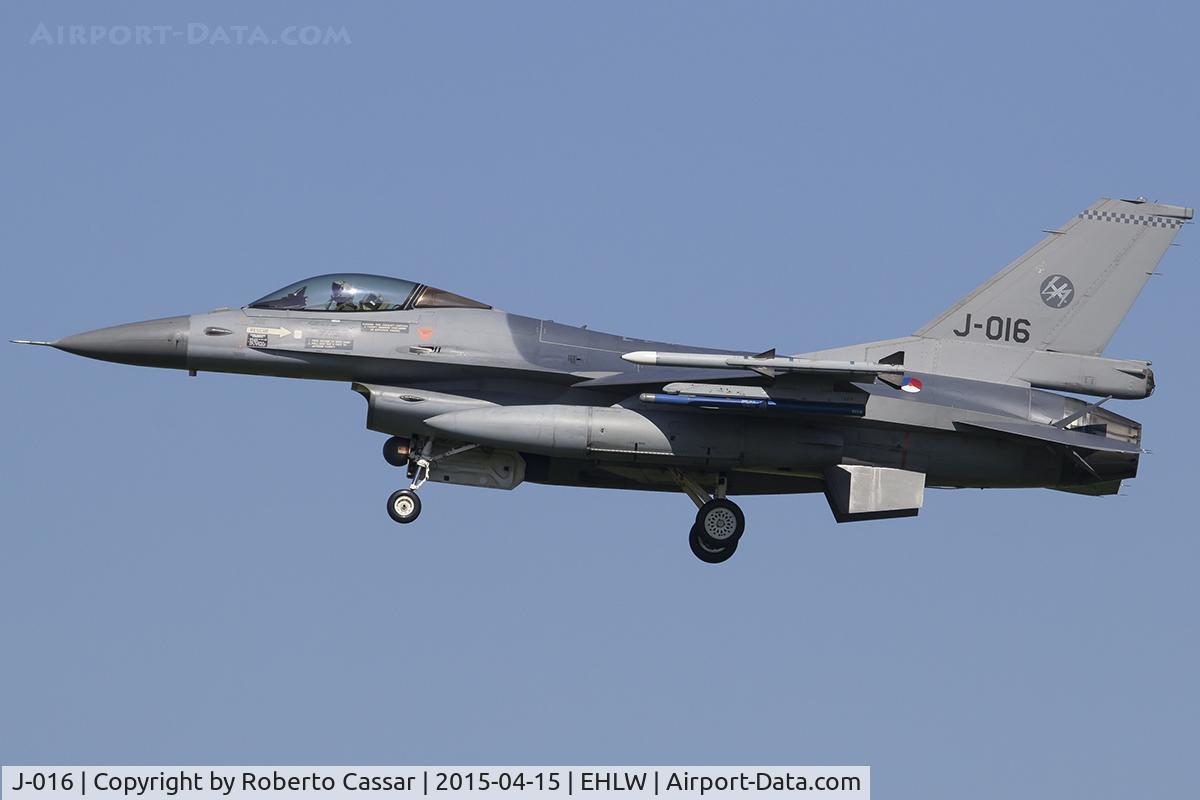 J-016, General Dynamics F-16AM Fighting Falcon C/N 6D-172, Frisian Flag 2015