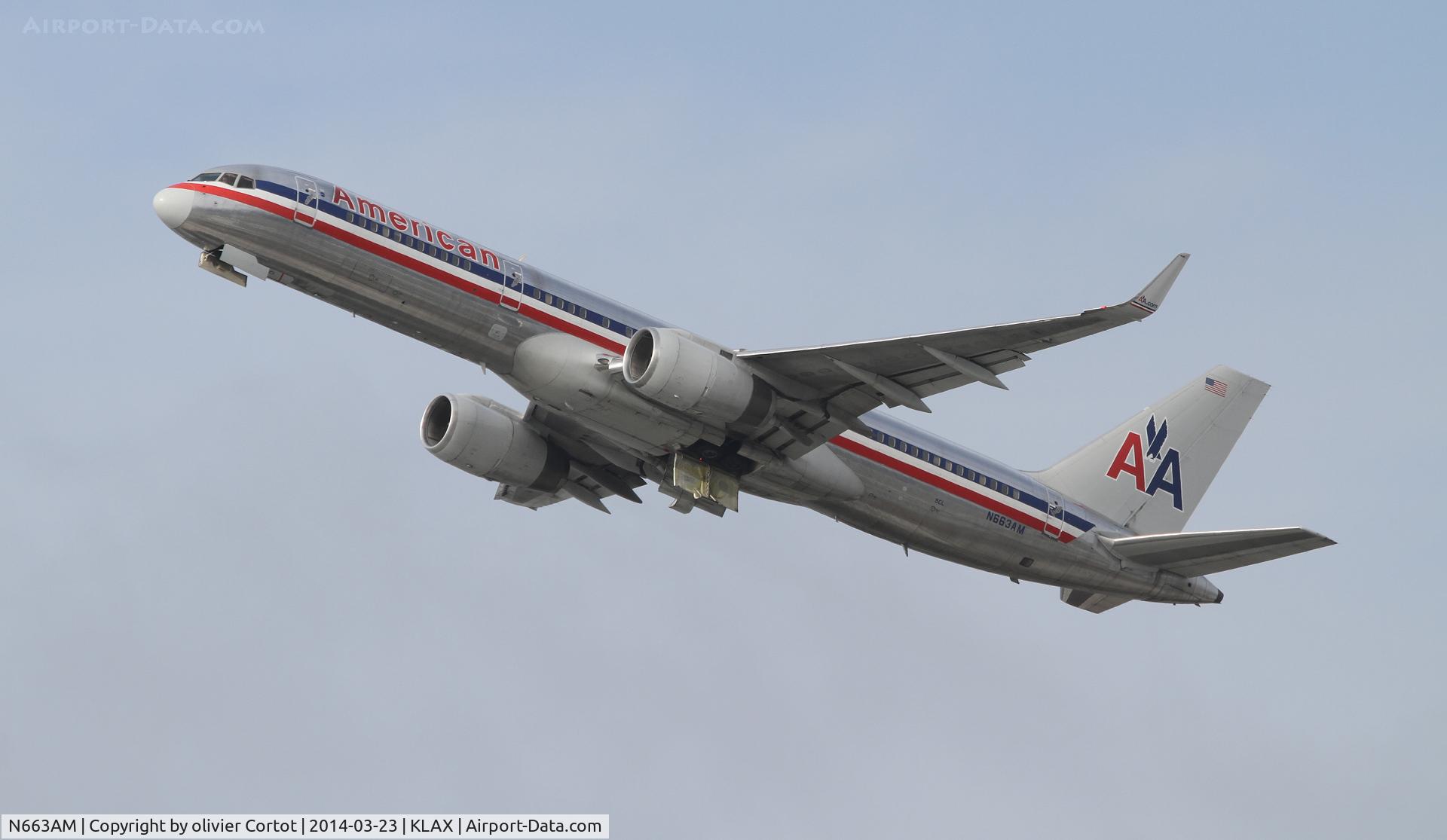 N663AM, 1992 Boeing 757-223 C/N 25297, taking off from LAX