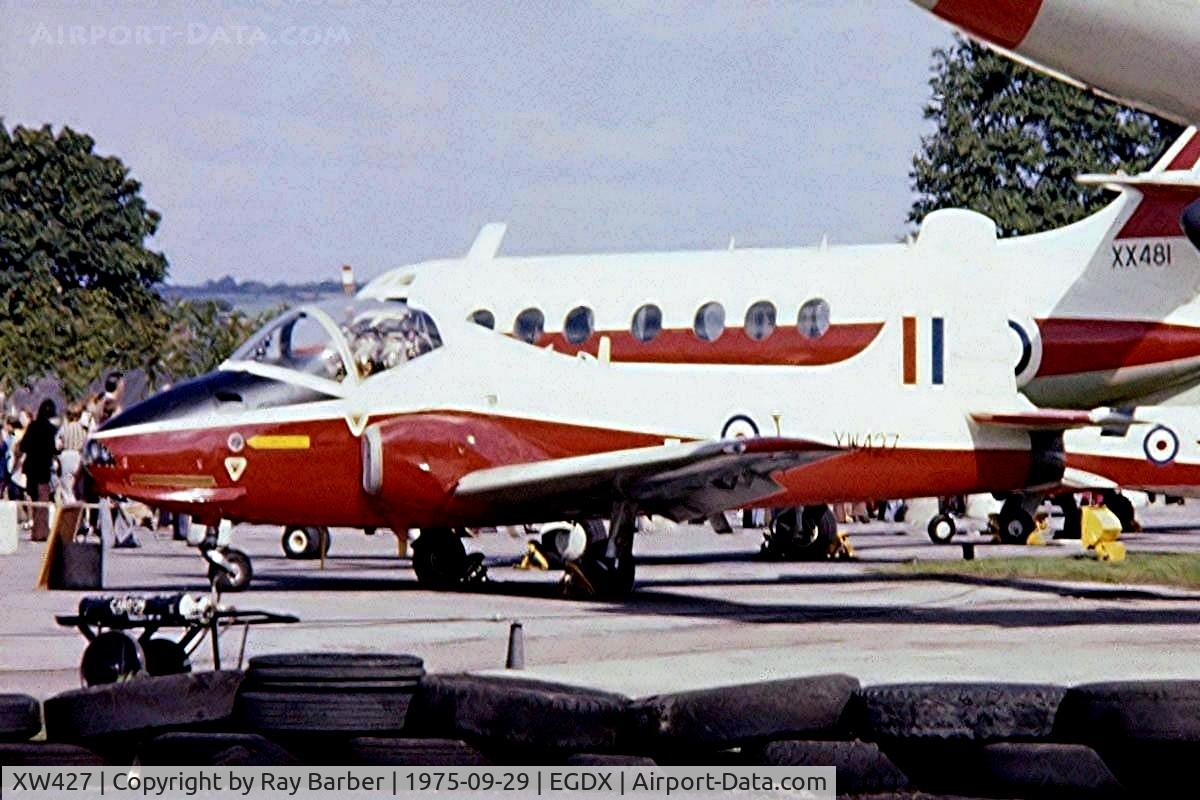 XW427, 1972 BAC 84 Jet Provost T.5 C/N EEP/JP/1049, BAC Jet Provost T.5A [EEP/JP/1049] (Royal Air Force) RAF St Athan~G 20/09/1975
