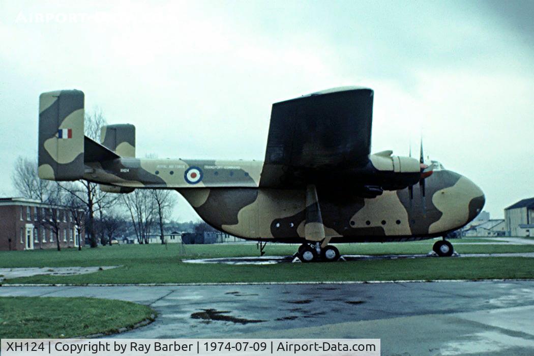 XH124, 1957 Blackburn Beverley C.1 C/N 1030, Blackburn Beverley C.1 [1030] (Royal Air Force) Hendon~G 09/07/1974. From a slide.