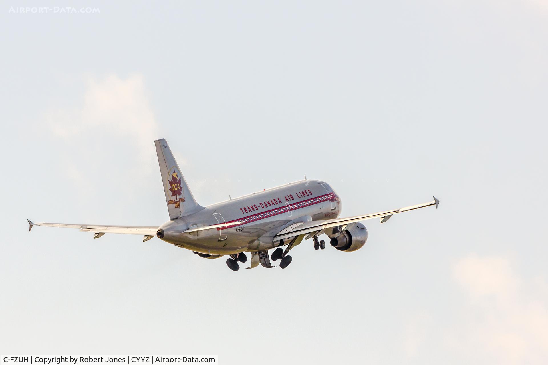 C-FZUH, 1997 Airbus A319-114 C/N 711, At Toronto Pearson