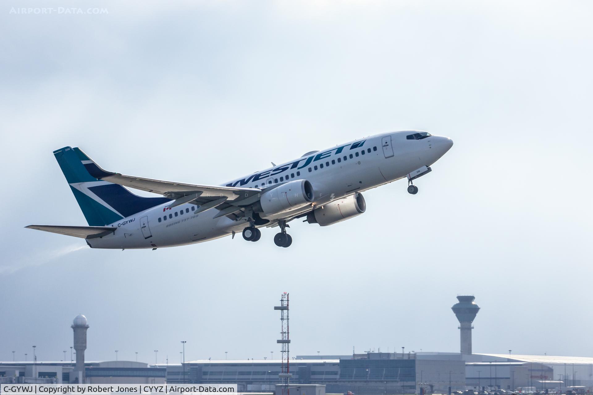 C-GYWJ, 2006 Boeing 737-7CT C/N 32772, At Toronto Pearson