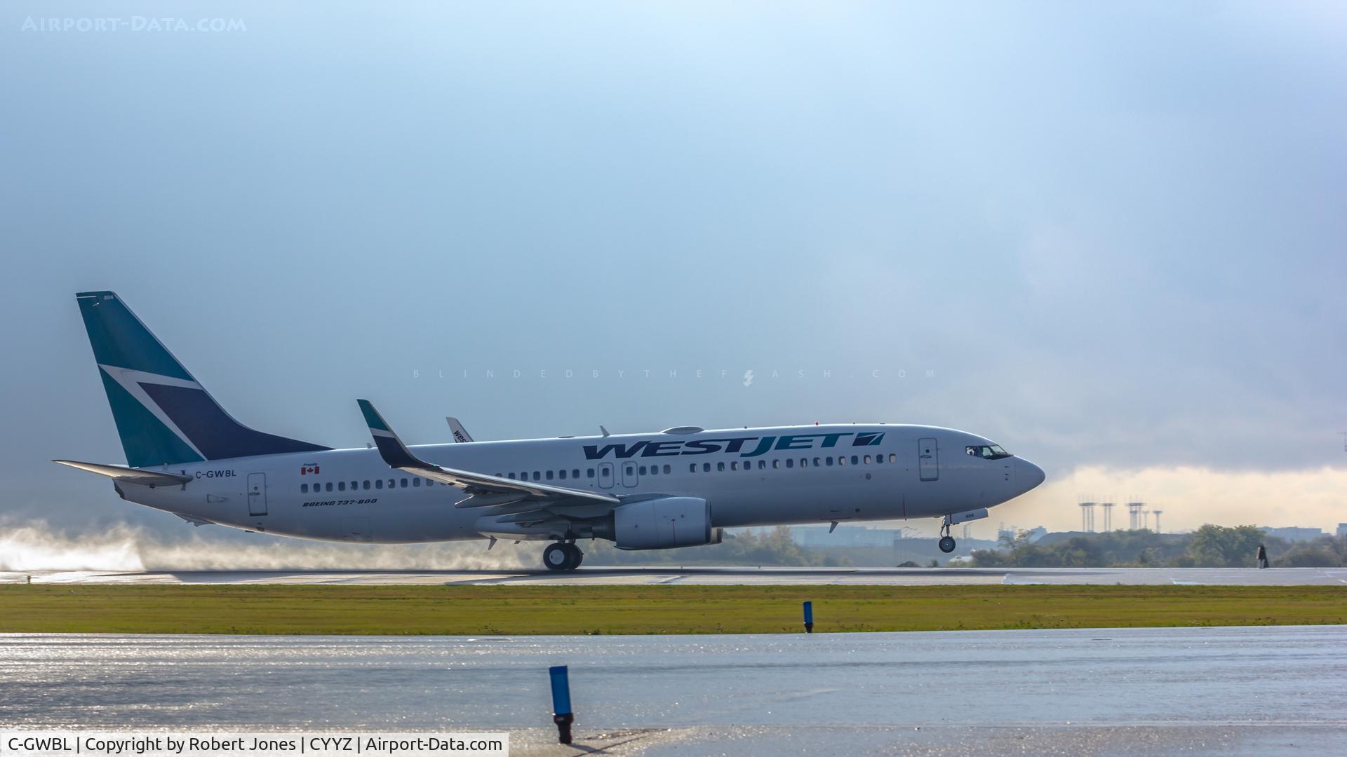 C-GWBL, 2005 Boeing 737-8CT C/N 34154, At Toronto Pearson