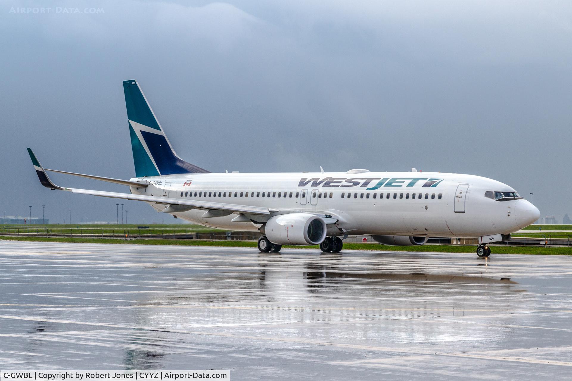 C-GWBL, 2005 Boeing 737-8CT C/N 34154, At Toronto Pearson