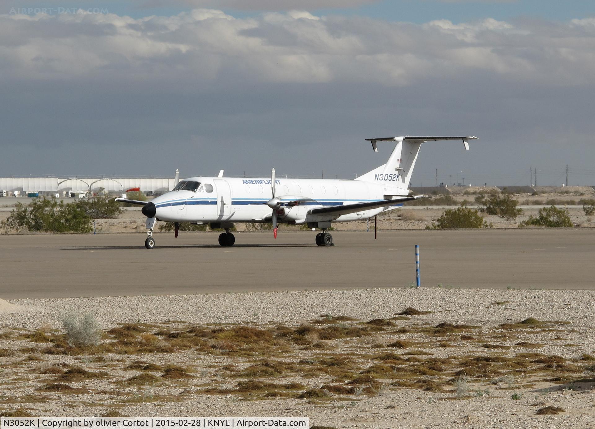 N3052K, 1987 Beech 1900C C/N UB-70, Yuma airport