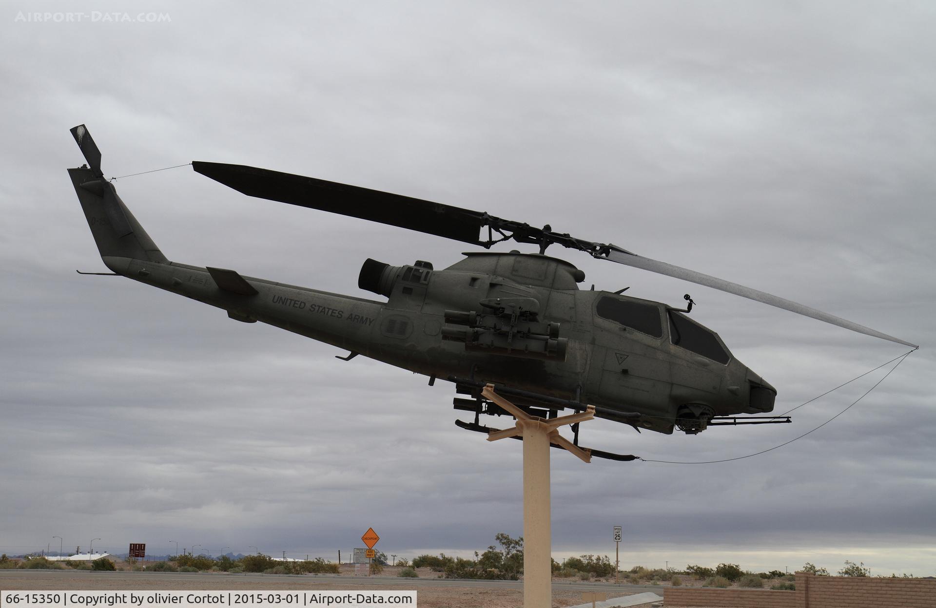 66-15350, 1966 Bell AH-1F Cobra C/N 20106, Laguna army field