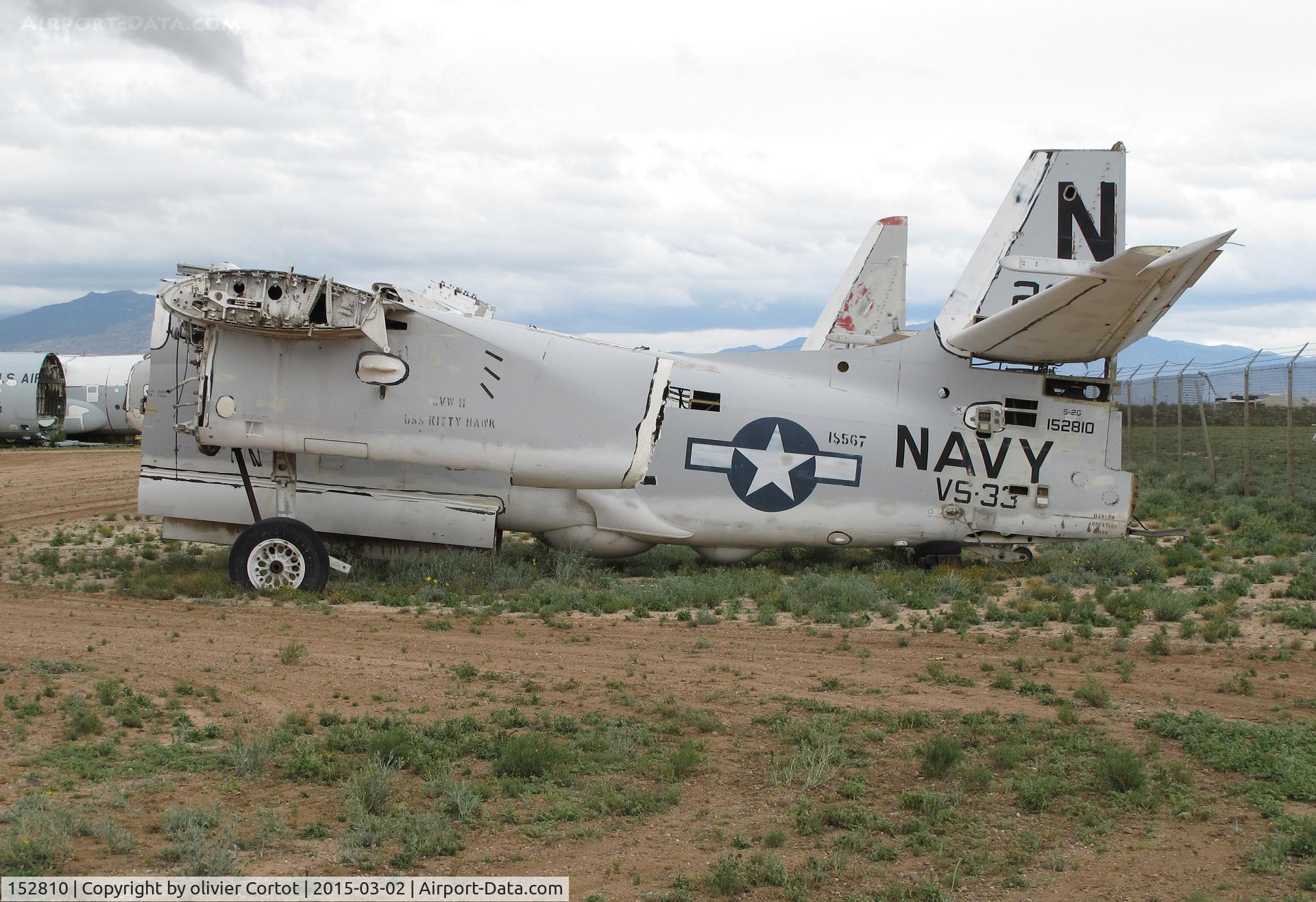 152810, Grumman S-2G Tracker C/N 279C, in a scrapper yard, near AMARG