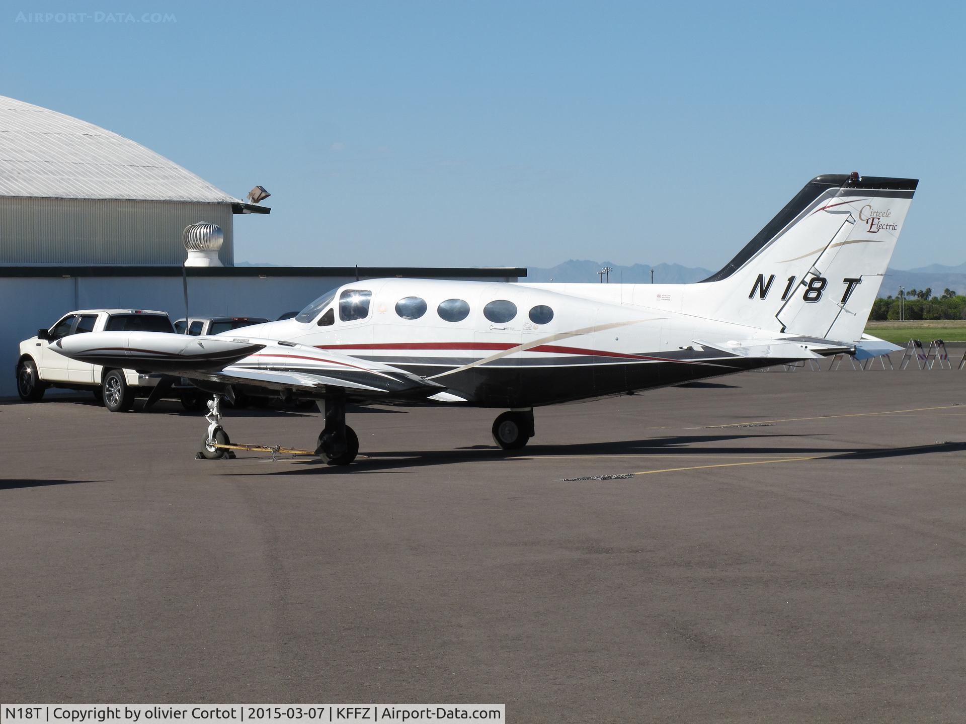 N18T, 1968 Cessna 421 Golden Eagle C/N 421-0144, falcon field open day