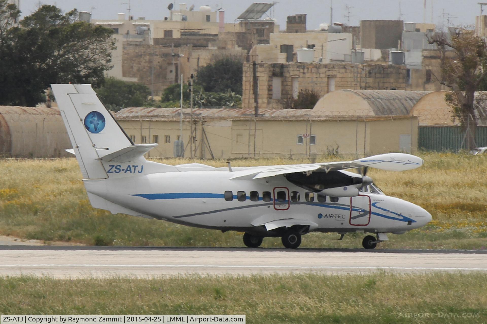 ZS-ATJ, Let Let-410 C/N 062636, Let-410 ZS-ATJ Air Tec