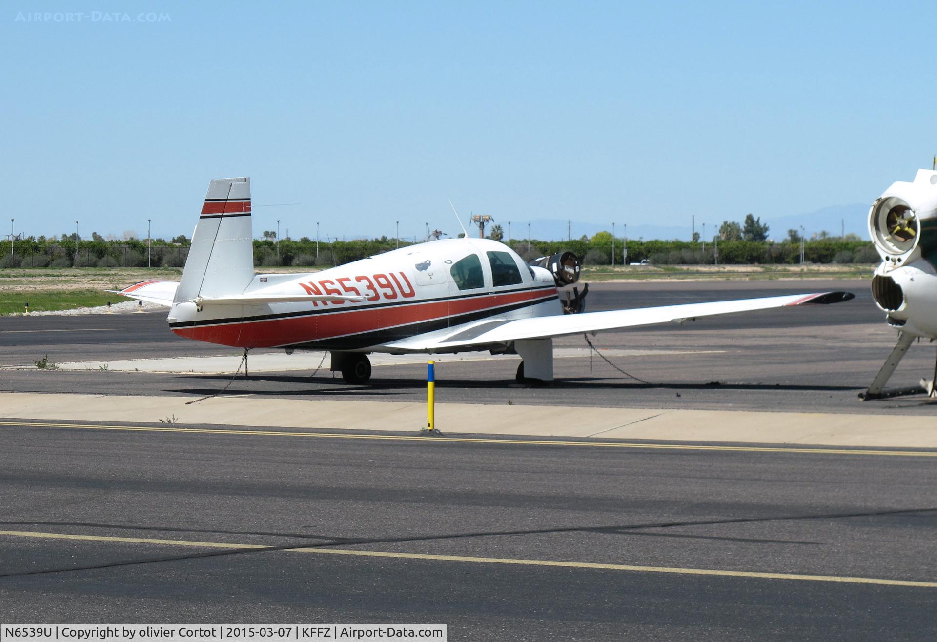 N6539U, 1962 Mooney M20C Ranger C/N 2322, Falcon field