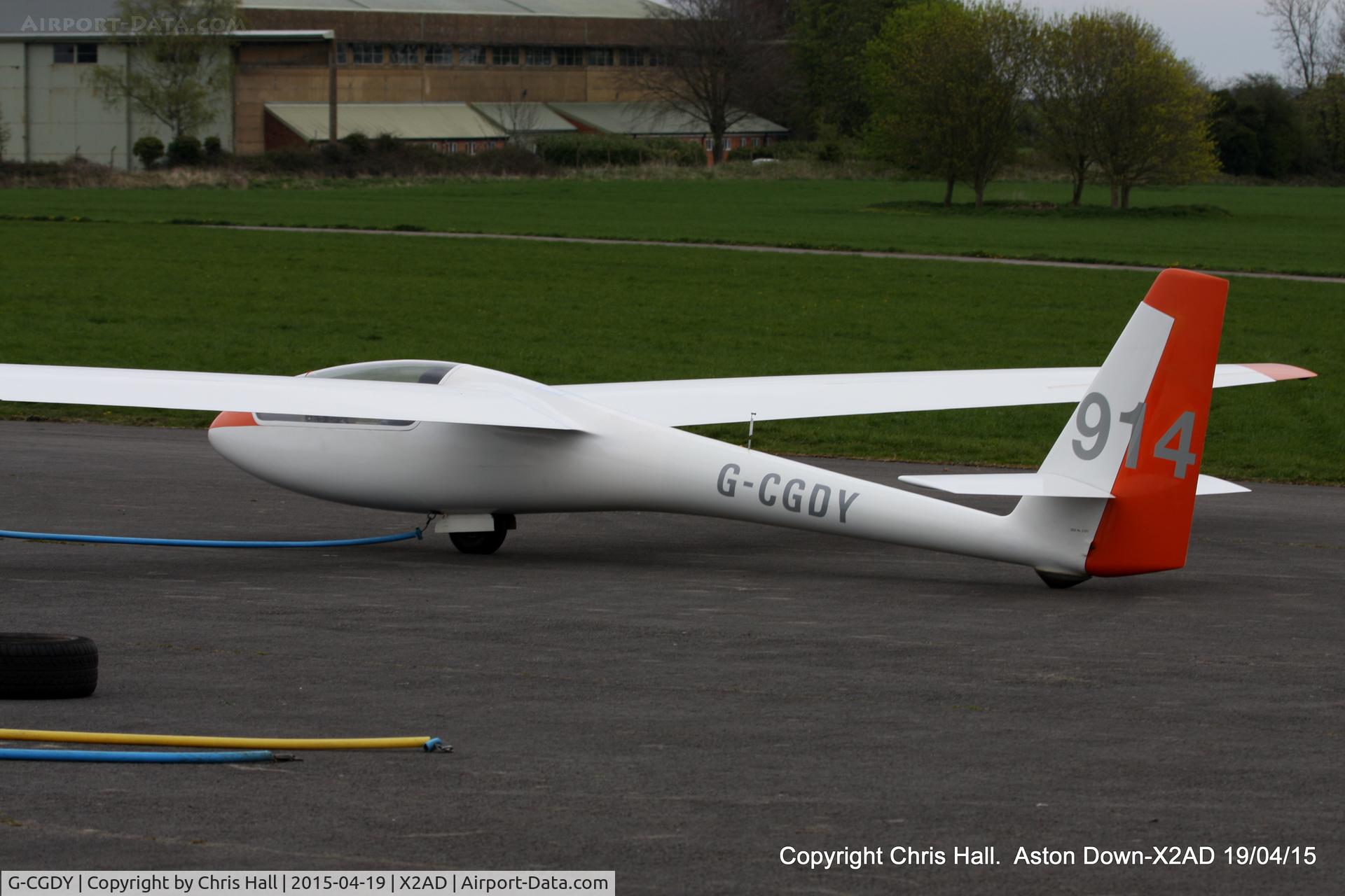 G-CGDY, 1972 Schleicher ASW-15B C/N 15220, at Aston Down