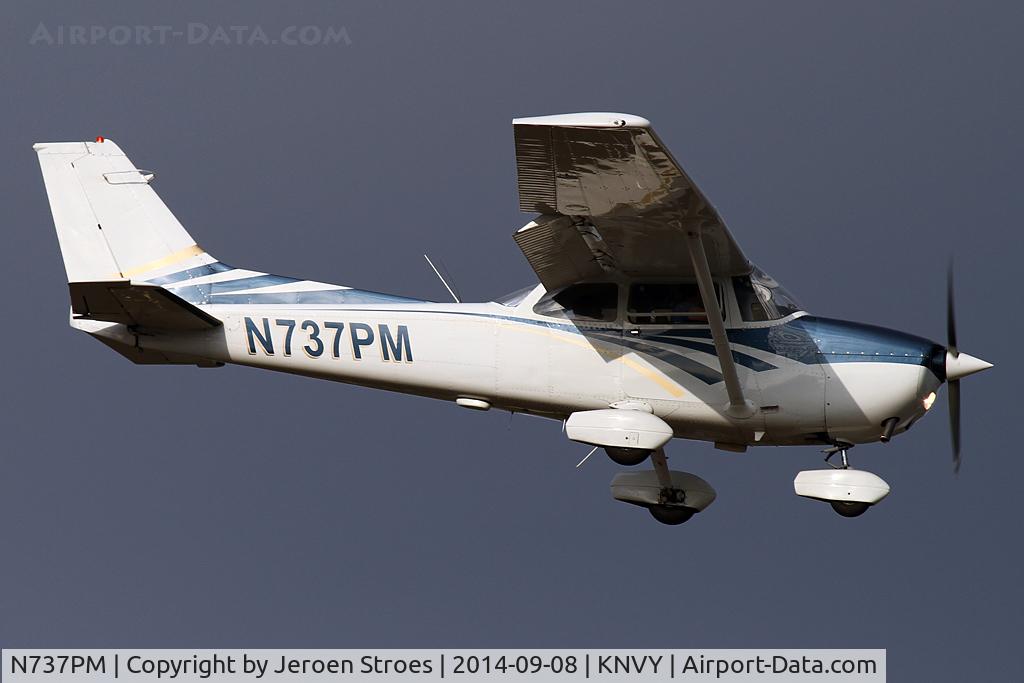 N737PM, 1977 Cessna 172N C/N 17269568, afternoon 737