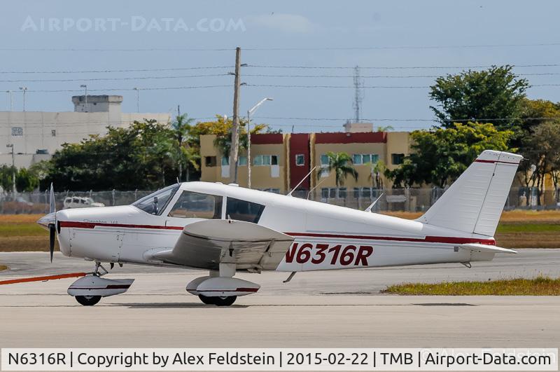 N6316R, 1966 Piper PA-28-140 Cherokee C/N 28-21482, Tamiami