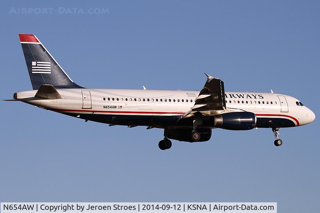 N654AW, 1999 Airbus A320-232 C/N 1050, USAIR 2014 at KSNA
