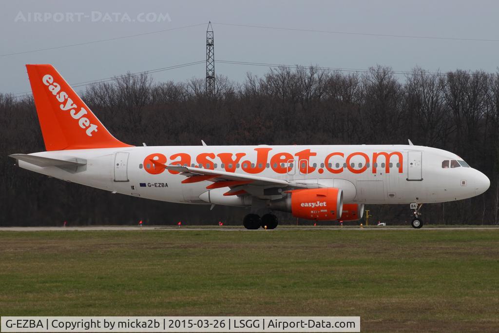 G-EZBA, 2006 Airbus A319-111 C/N 2860, Taxiing