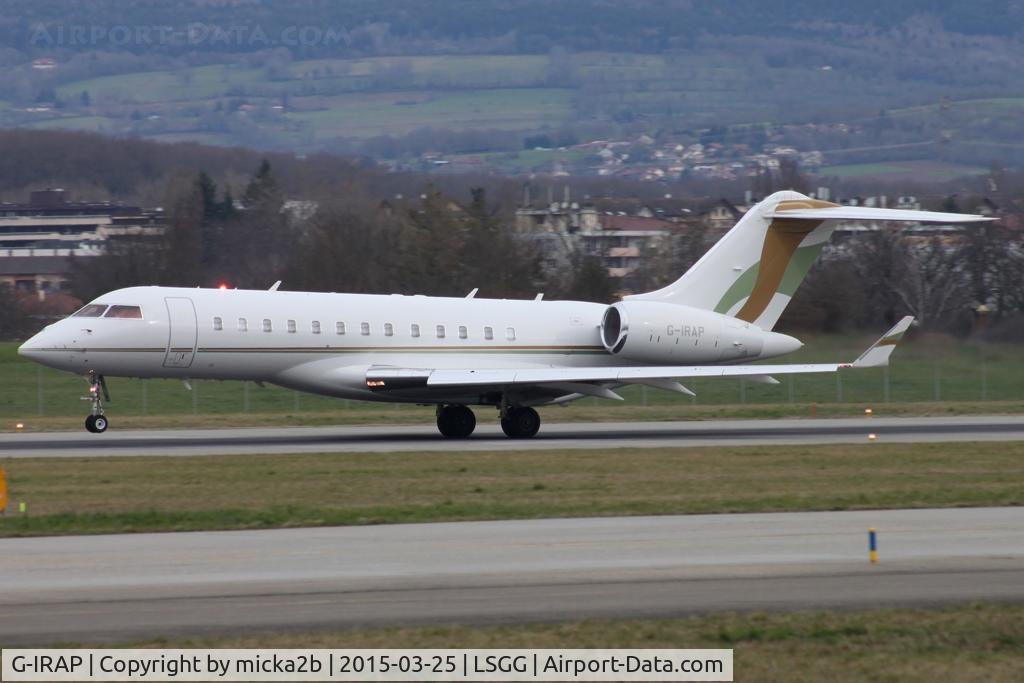 G-IRAP, 2008 Bombardier BD-700-1A10 Global Express C/N 9309, Take off