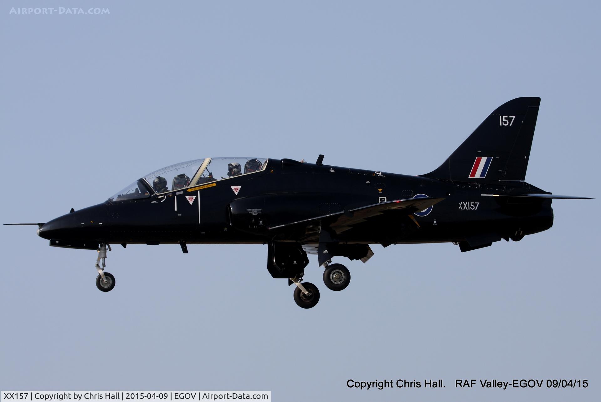 XX157, 1979 Hawker Siddeley Hawk T.1A C/N 003/312003, RAF 208 sqn