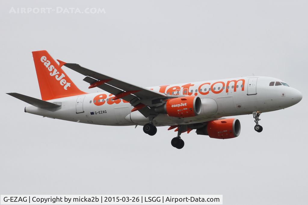 G-EZAG, 2006 Airbus A319-111 C/N 2727, Landing