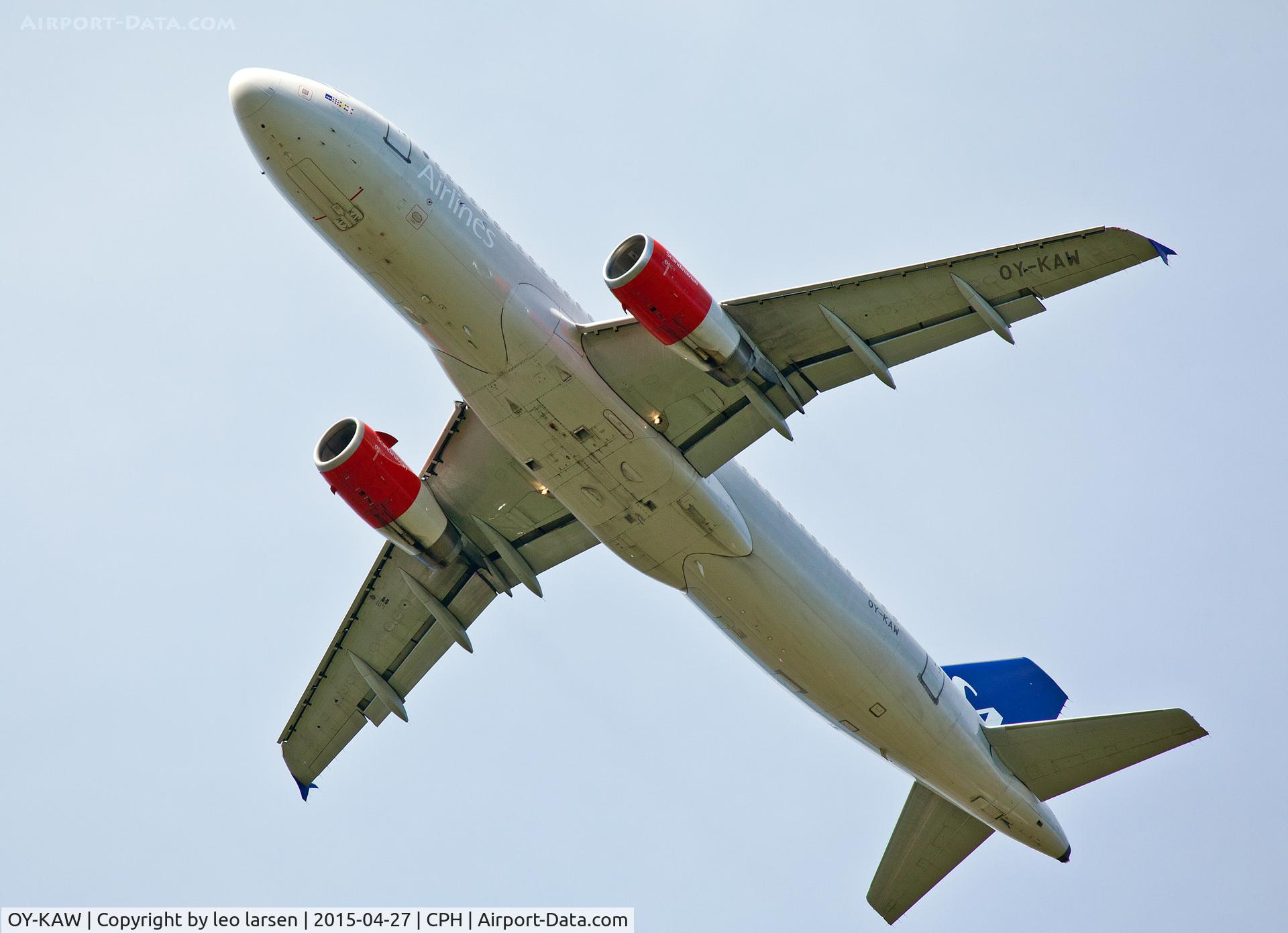 OY-KAW, 2006 Airbus A320-232 C/N 2817, Copenhagen Kastrup 27.4.15