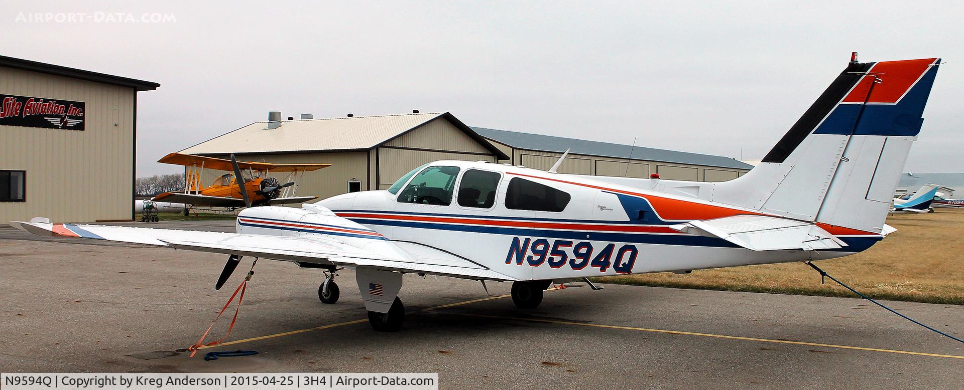 N9594Q, 1966 Beech C55 Baron (95-C55) C/N TE-178, EAA Chapter 1342 Fly-in