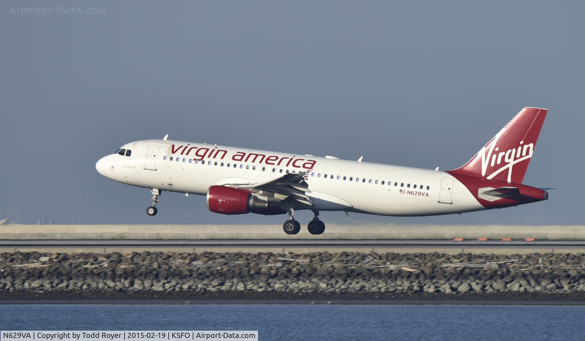 N629VA, 2007 Airbus A320-214 C/N 3037, Landing at SFO