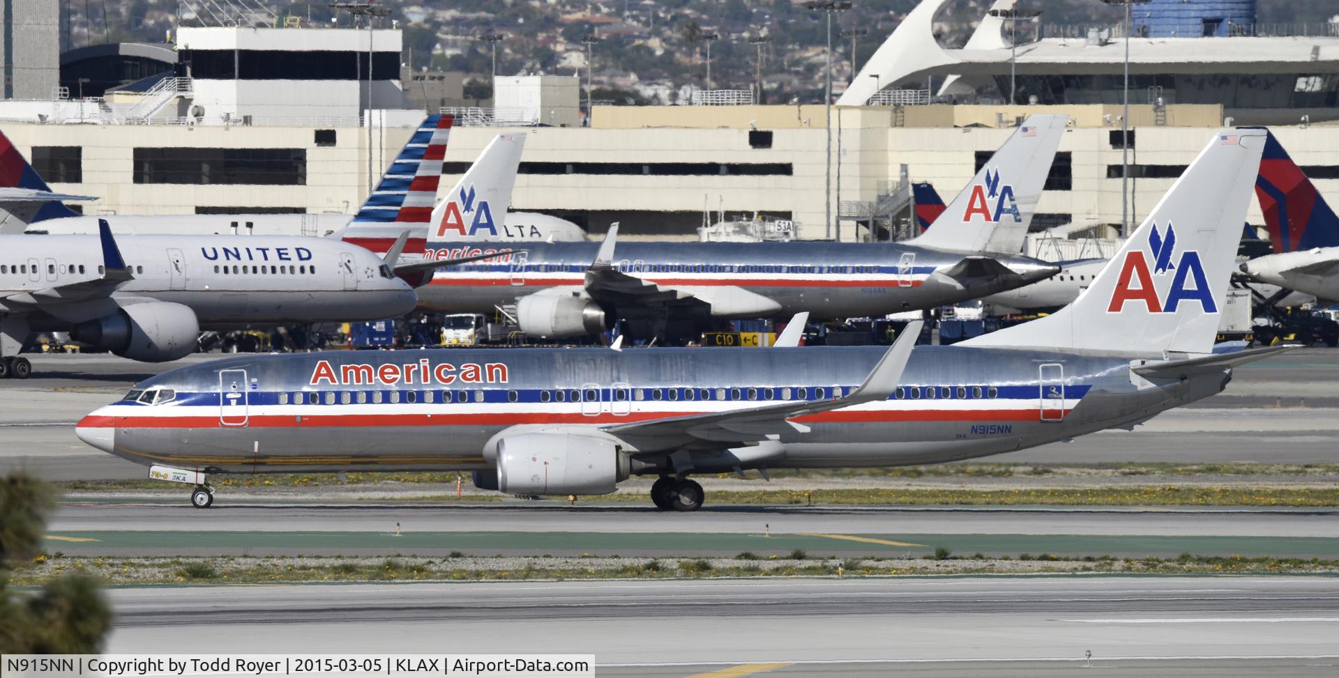 N915NN, 2013 Boeing 737-823 C/N 33227, Arrived at LAX on 25R