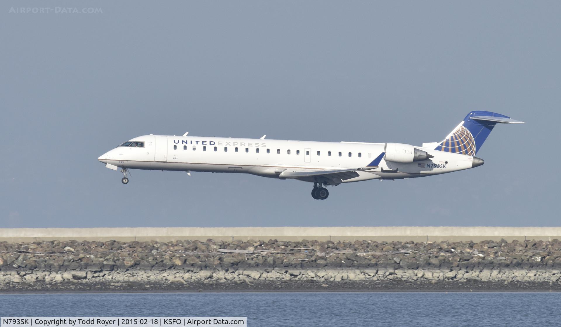 N793SK, 2009 Bombardier CRJ-700 (CL-600-2C10) Regional Jet C/N 10295, Landing at SFO