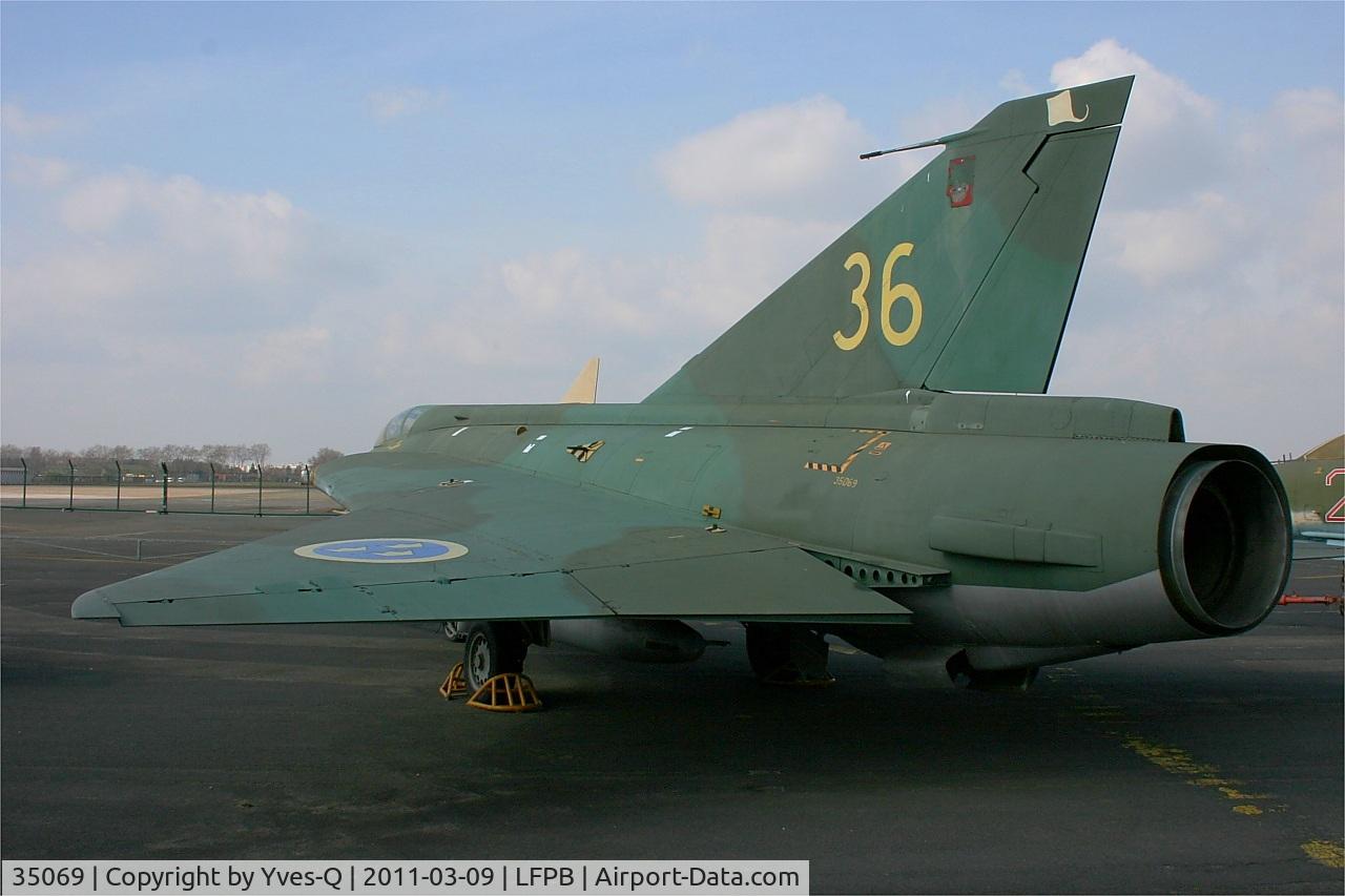 35069, 1961 Saab J-35A Draken C/N 35-069, Saab J-35A Draken, Air & Space Museum Paris-Le Bourget (LFPB-LBG)